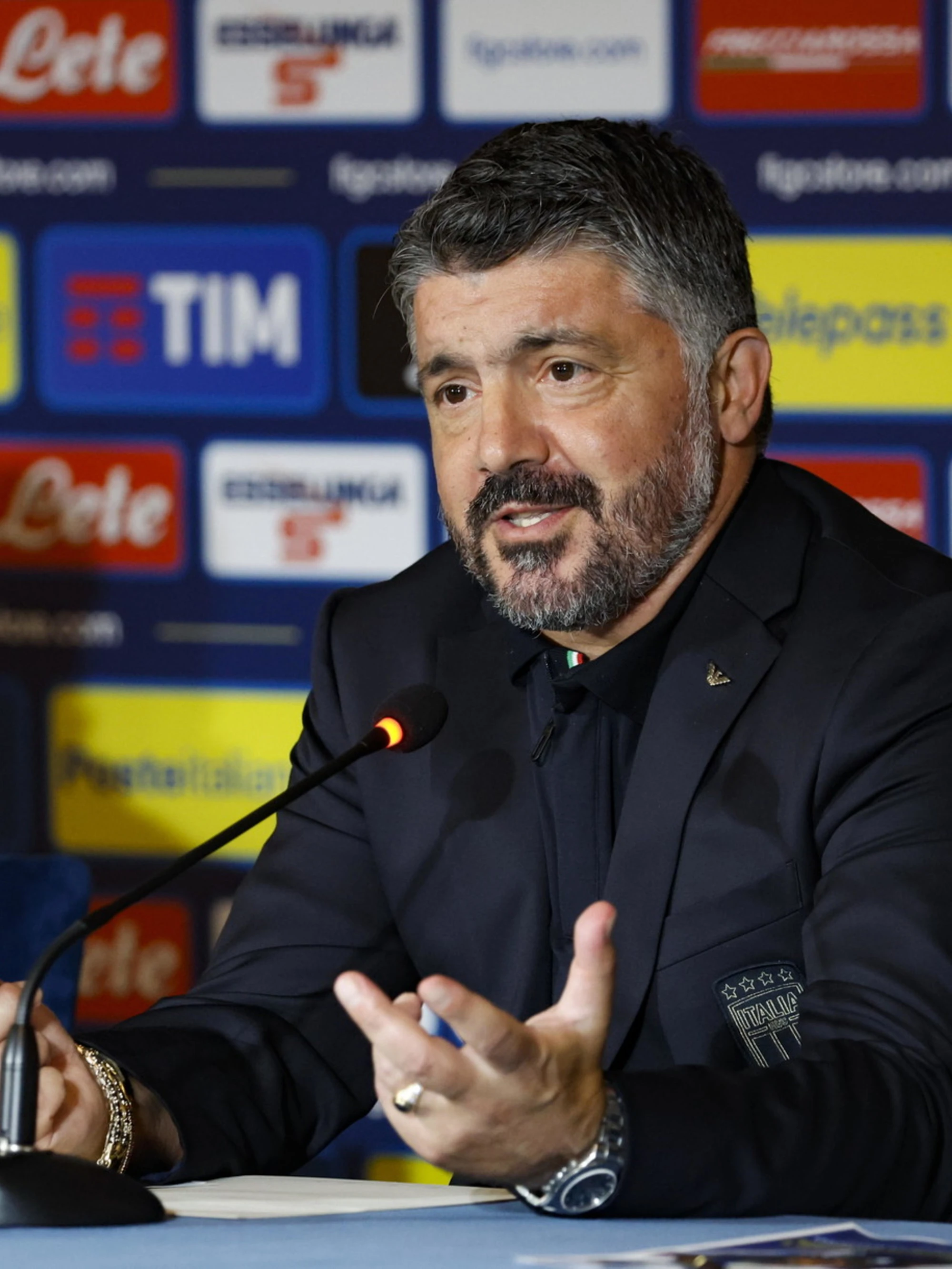 Italia, Gattuso si presenta: "Acerbi?", è subito bordata