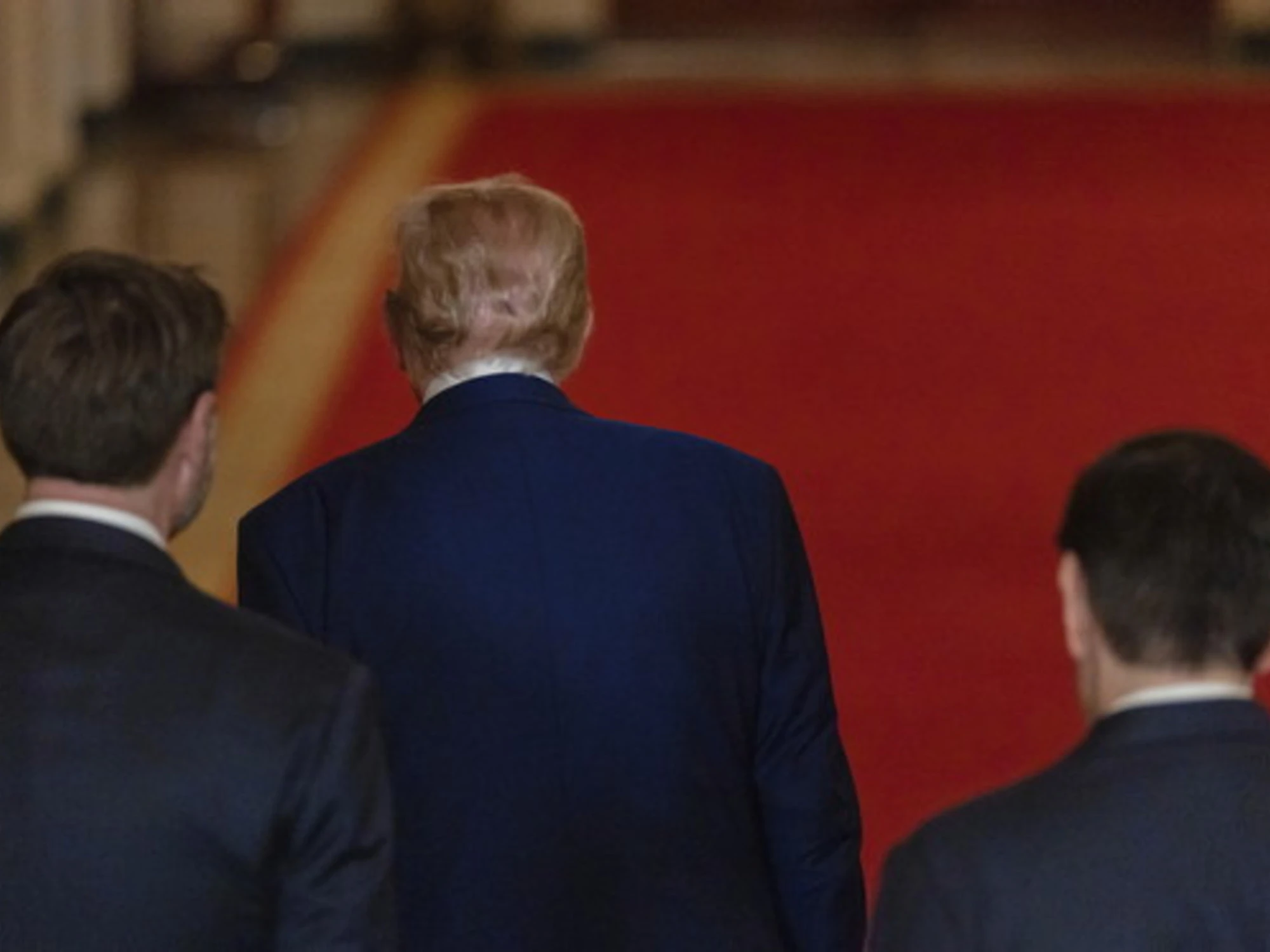 Iran-Trump, Alexander B. Gray: "Cosa sta succedendo dietro le quinte"