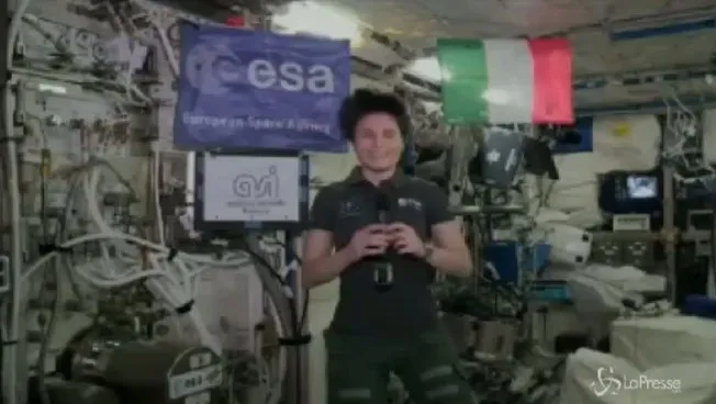 854x480