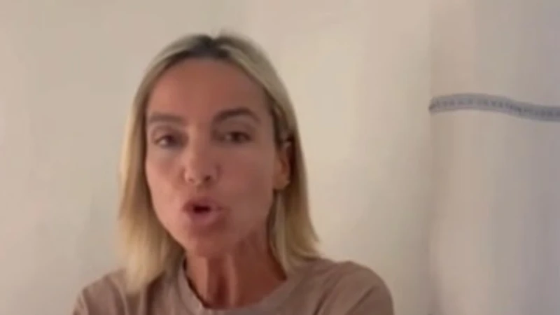 https://media.liberoquotidiano.it/JsHrcf7bsP_jMyF7AZ-jgV3wwIevl7rsy60AWzYuf48/width:800/quality:90/aW1hZ2VzLzIwMjUvMDgvMjkvMTAxODM4NzUxLWU0MGY1MTFlLWVkOTQtNDQxNi05MDdjLWZjZTVmNWUzODEyZC5qcGc.webp