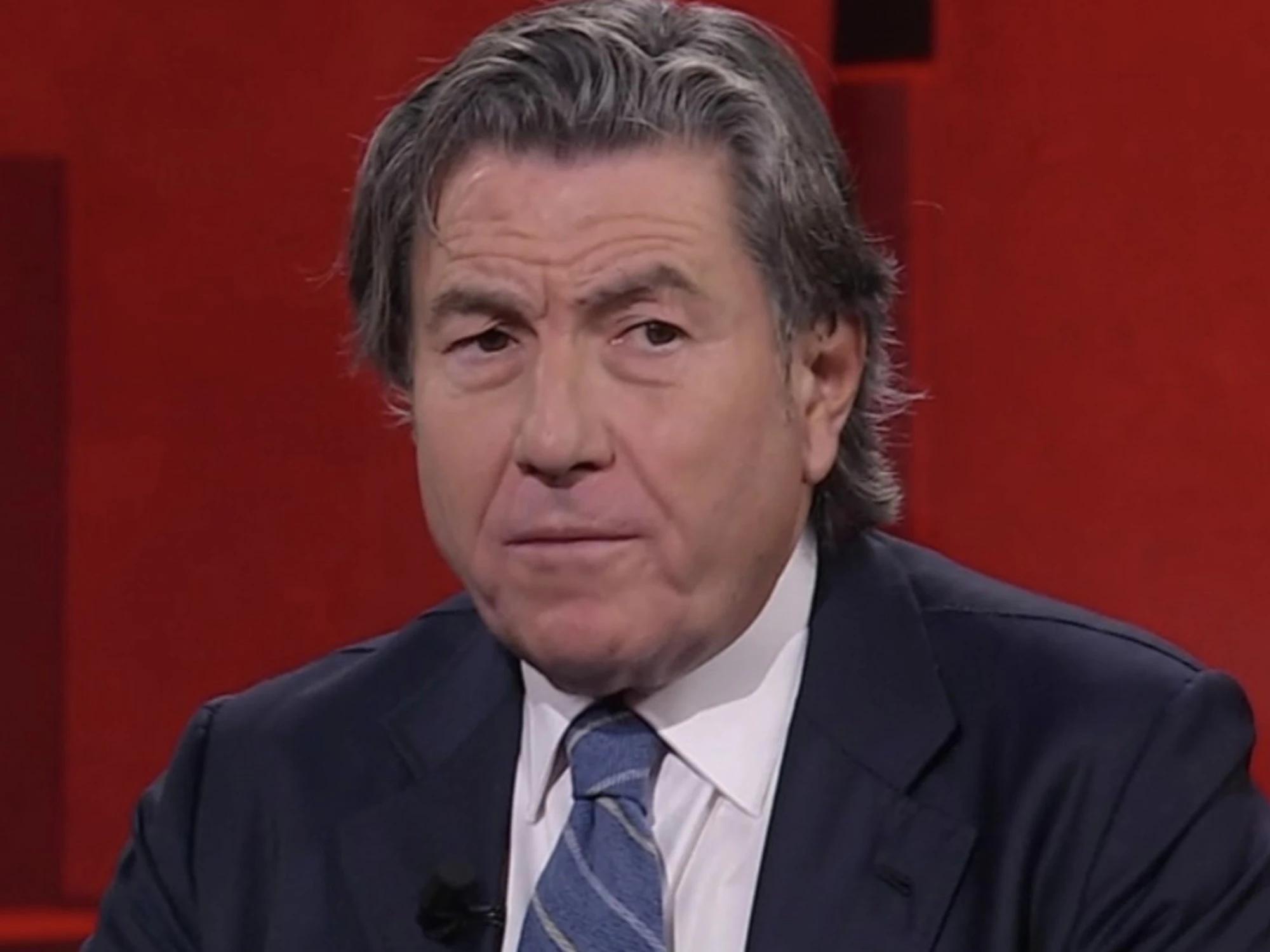 De Rensis da Giletti: "Ecco cosa c'è sotto la mano di Chiara", bomba in tv