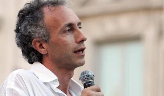 I "travaglini" in rivolta:"Sta trasformando il Fattonel giornale dei grillini"