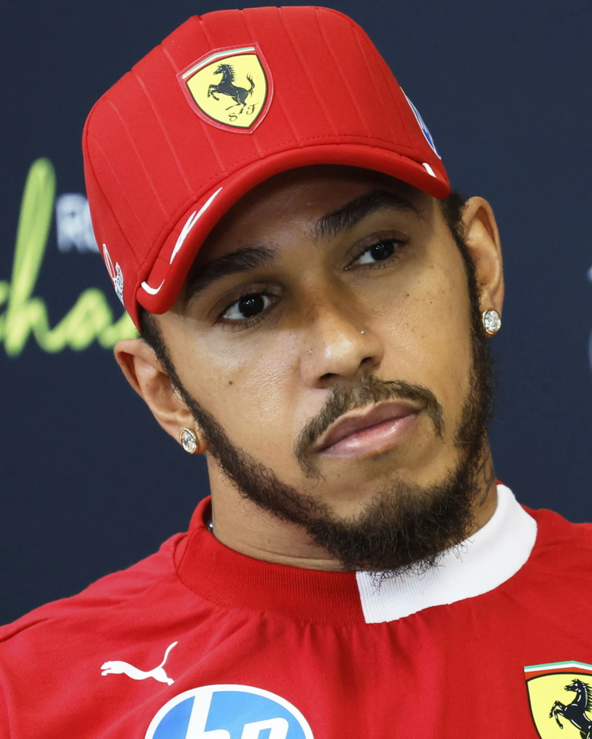 Lewis Hamilton straparla e va in testacoda: "Così non mi interessa"