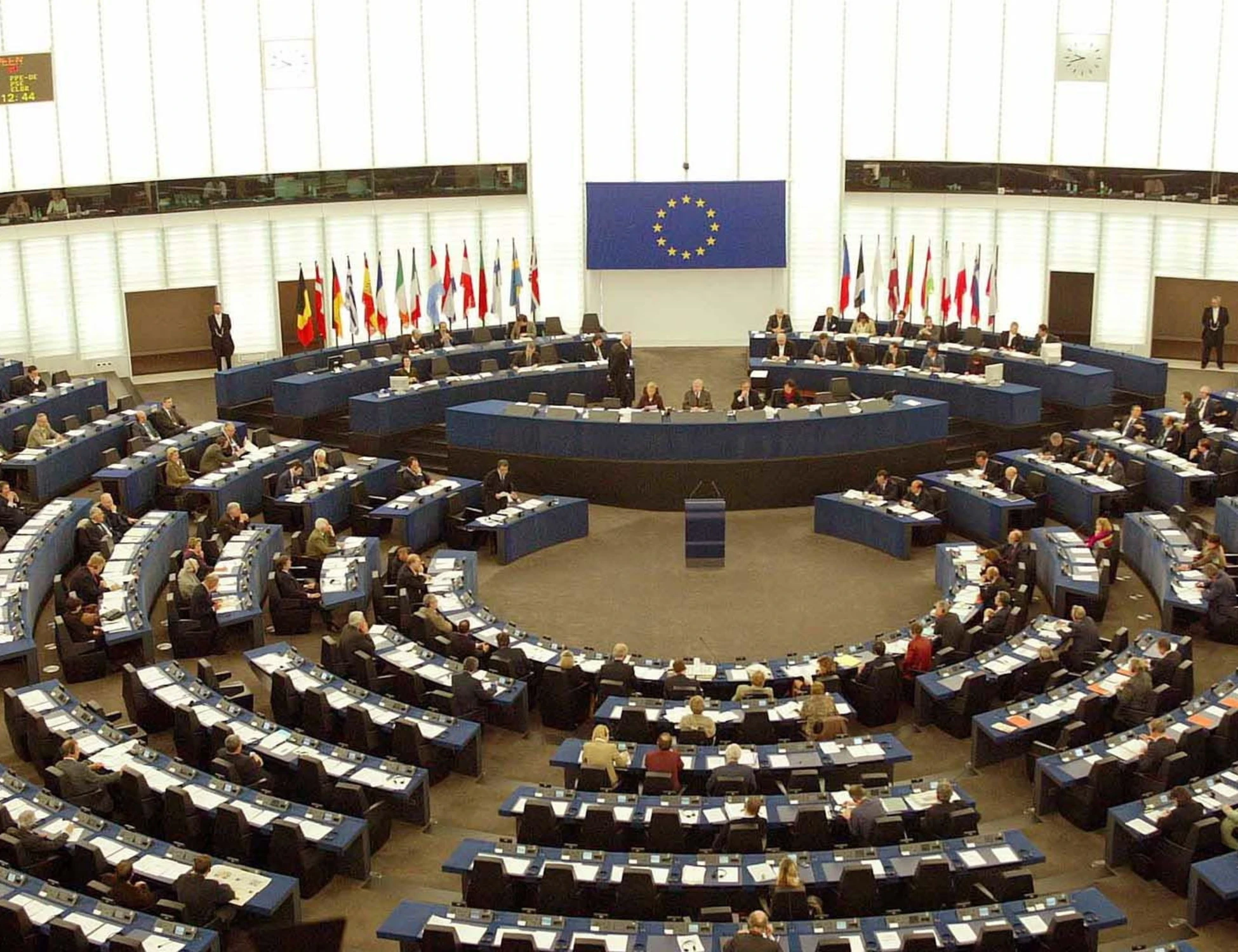 Groenlandia, contromossa-Ue: stop all'intesa con gli Usa sui dazi