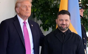 Trump-Zelensky, il retroscena sulla lite: "O accetti, o verrai distrutto"