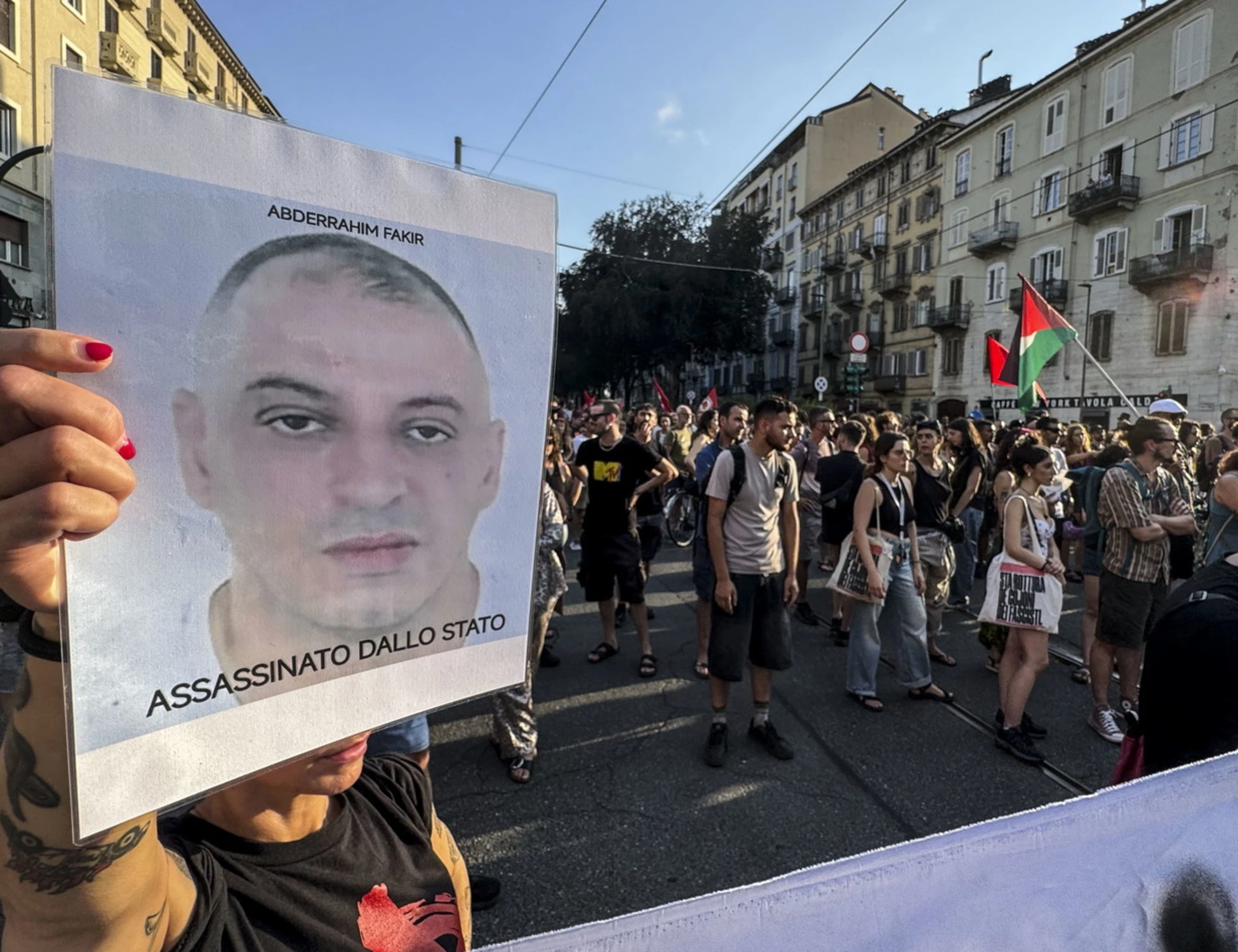 Fakir, cosa svela la Tac: nessuna frattura, sangue nei polmoni