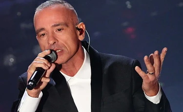 Eros Ramazzotti, "mi riposo un po' prima dell'operazione": l'annuncio che spiazza