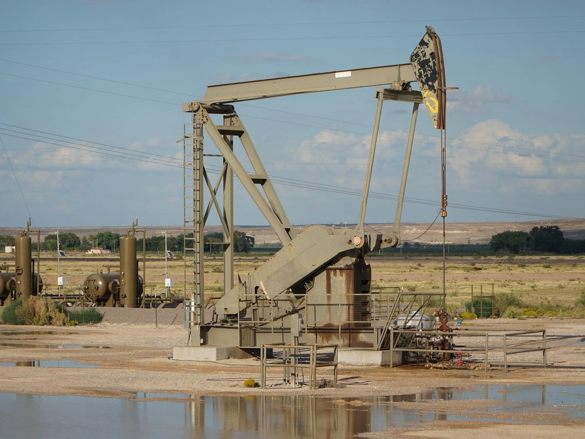 Petrolio protagonista del mondo nel 2026