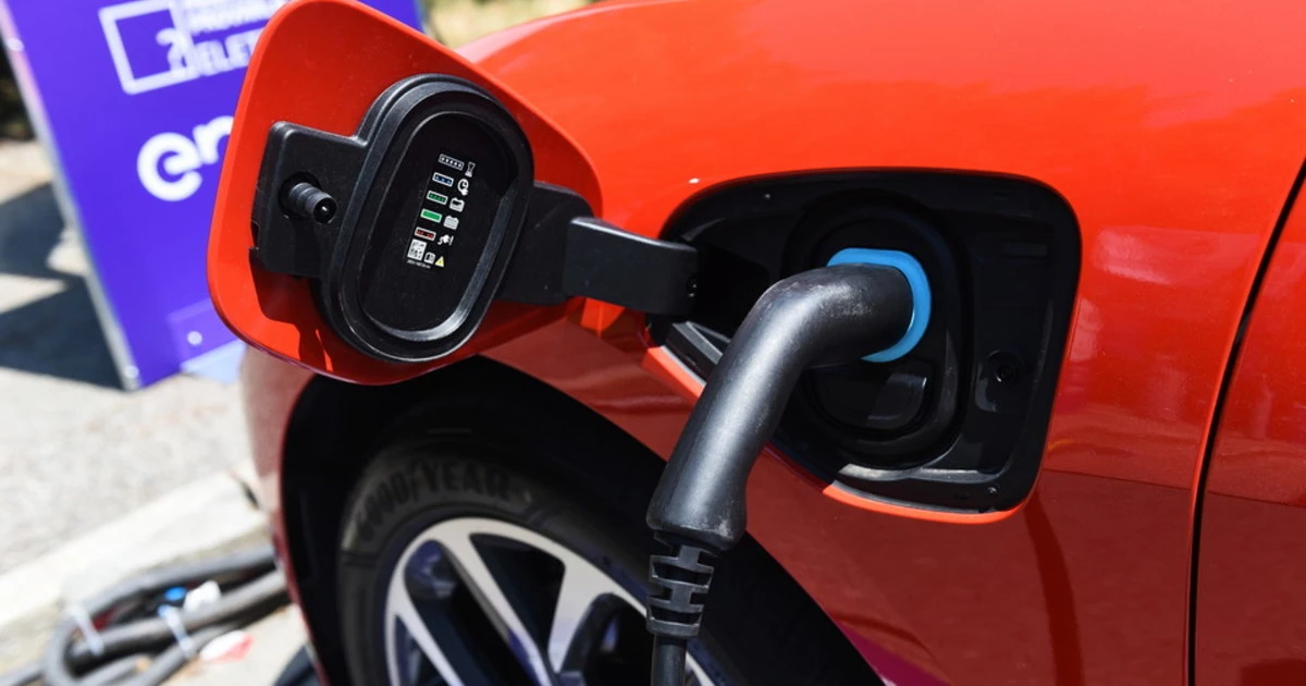 Auto elettrica, così la Cina sta distruggendo l'Europa: un piano diabolico