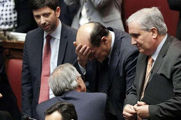 Pd nel caos: nessuno vuole prendere il posto di Bersani