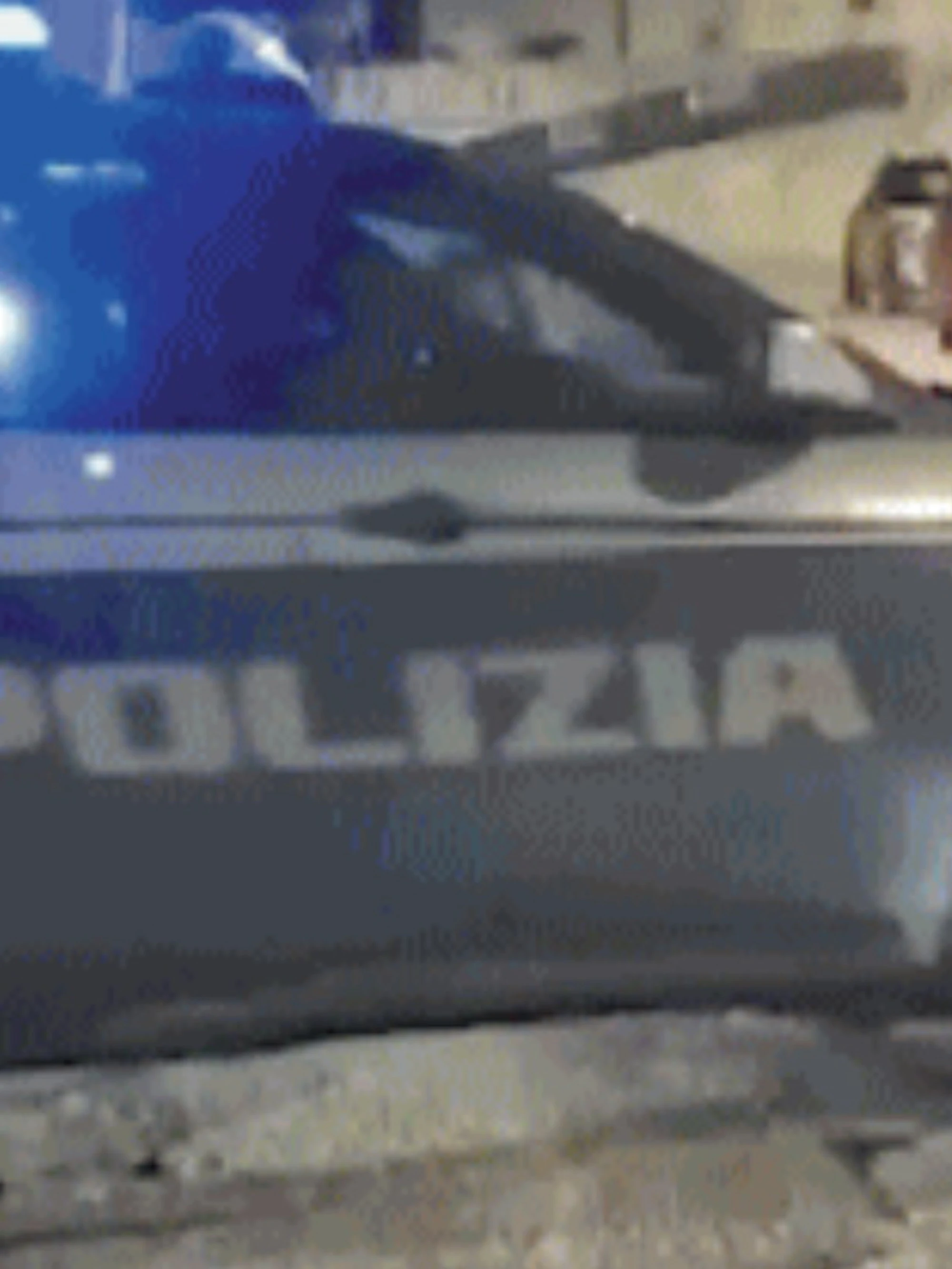 Milano, chi è l'incappucciato che terrorizza Quarto Oggiaro