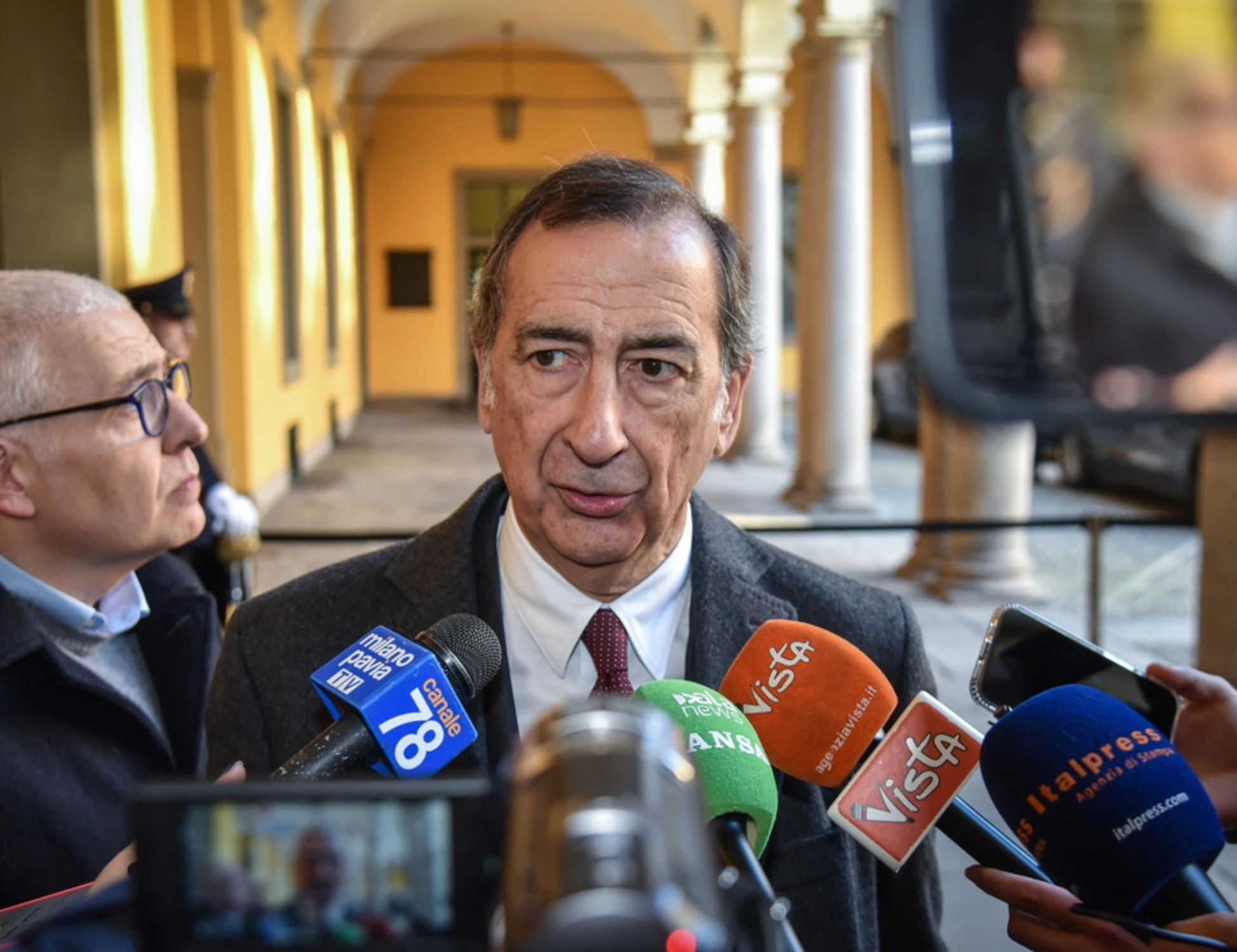 Beppe Sala, "dimissioni". Raffica di arresti, quadro pesantissimo: "Consolidato sistema di corruzione"