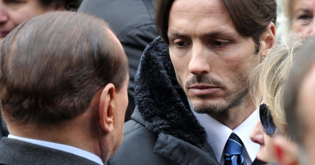 Silvio Berlusconi e le "nozze" con Marta Fascina, "Pier Silvio non ci andrà". Dago-bomba sul giallo di Arcore