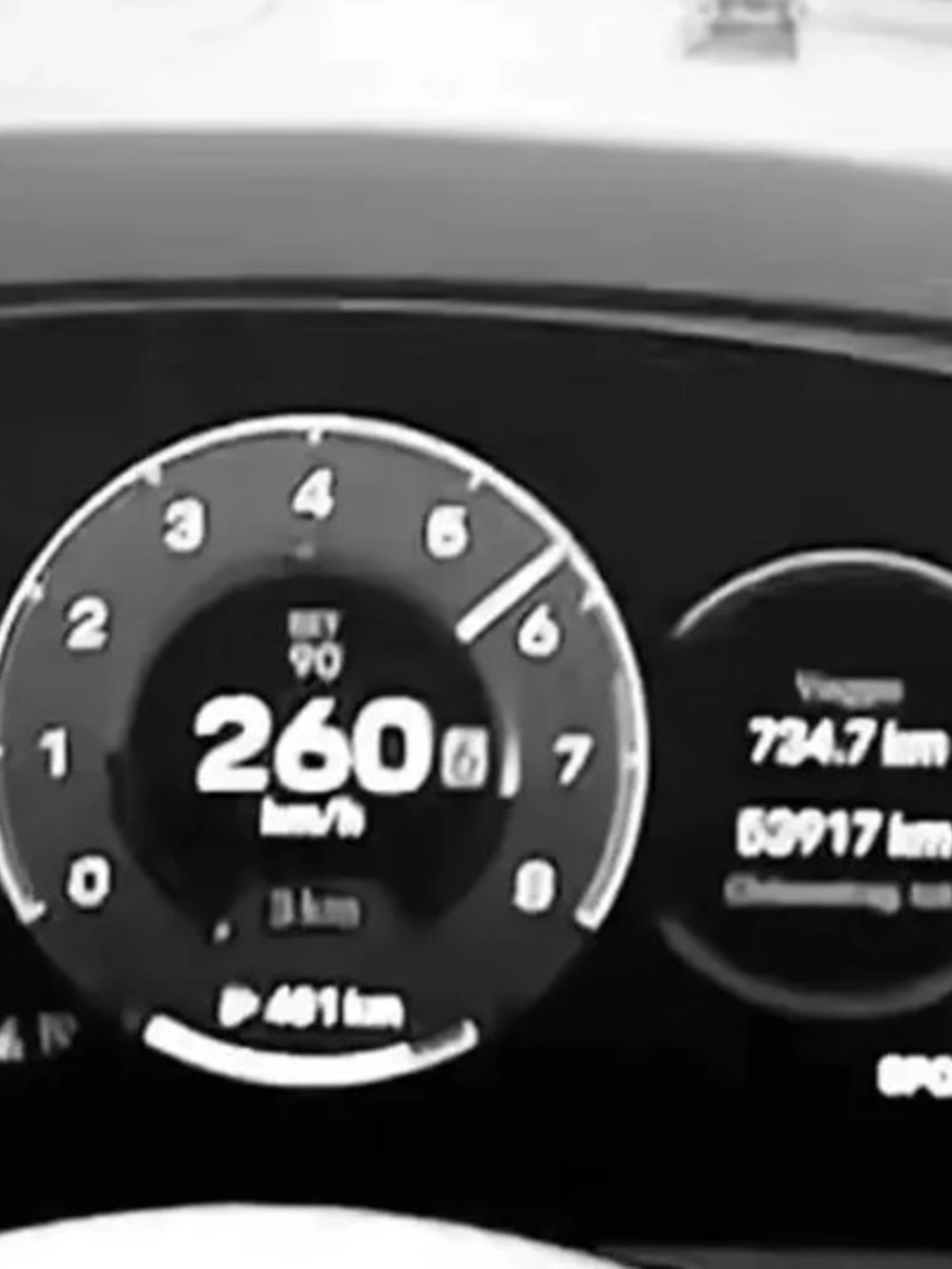 Codeluppi in Porsche in autostrada a 260 km all'ora: Pd in imbarazzo