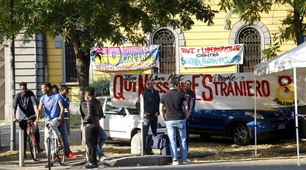 Coronavirus, caos a Treviso: immigrato positivo, gli altri 300 rifiutano il tampone. Interviene la polizia