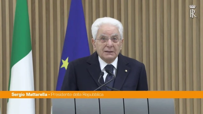 Mattarella "La comunità internazionale sostenga il cessate il fuoco a Gaza"