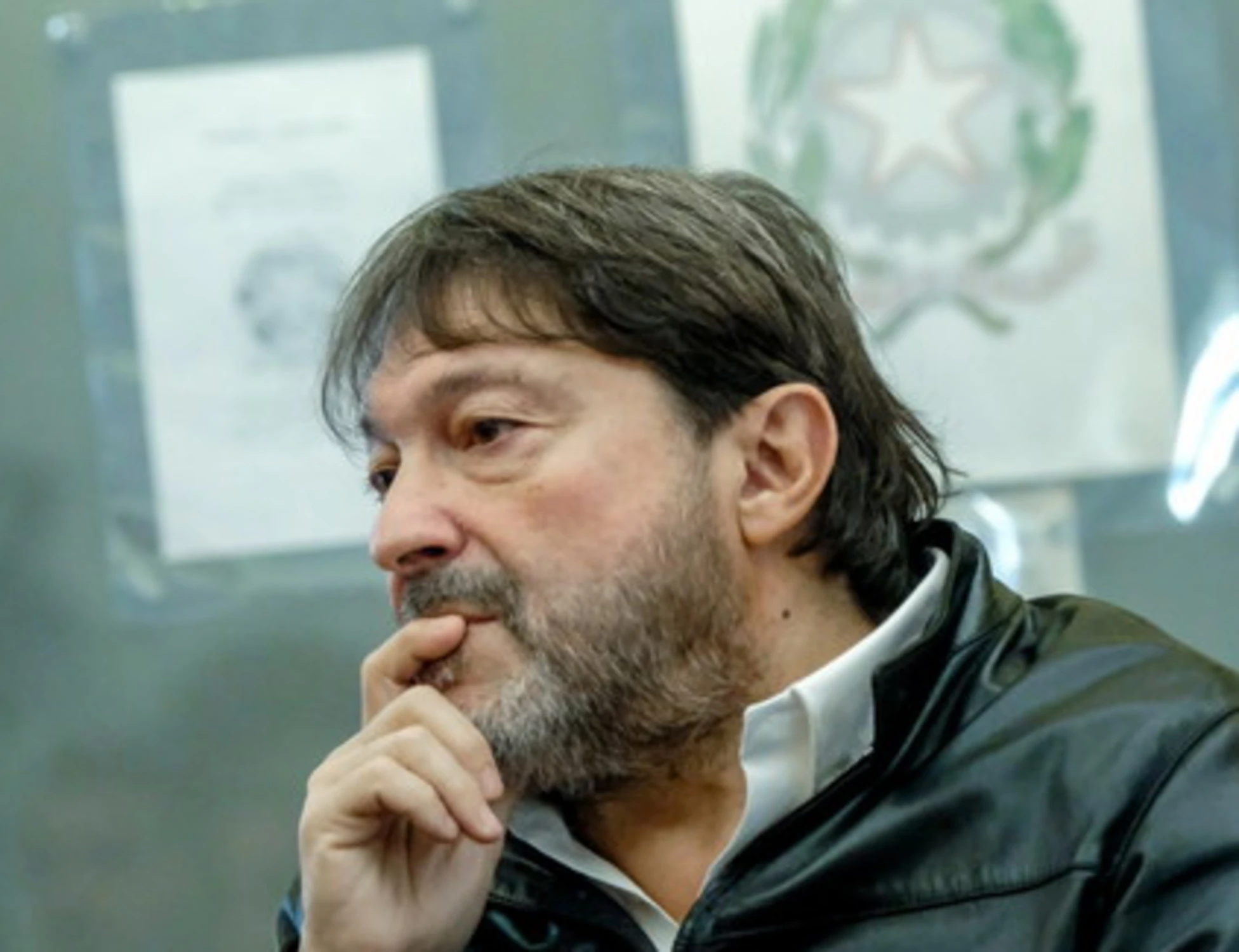 Ranucci demolito da FdI: "Se guardi gli eroi da vicino..."