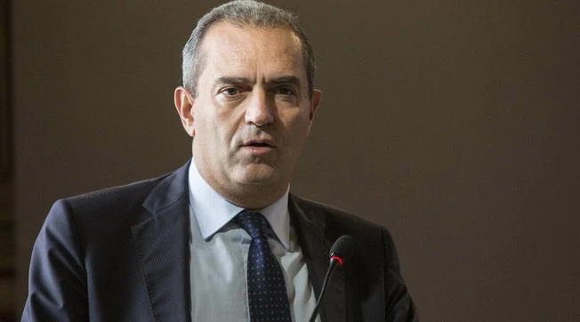Luigi De Magistris a Libero: "Magistratura contagiata, impossibile curarla"