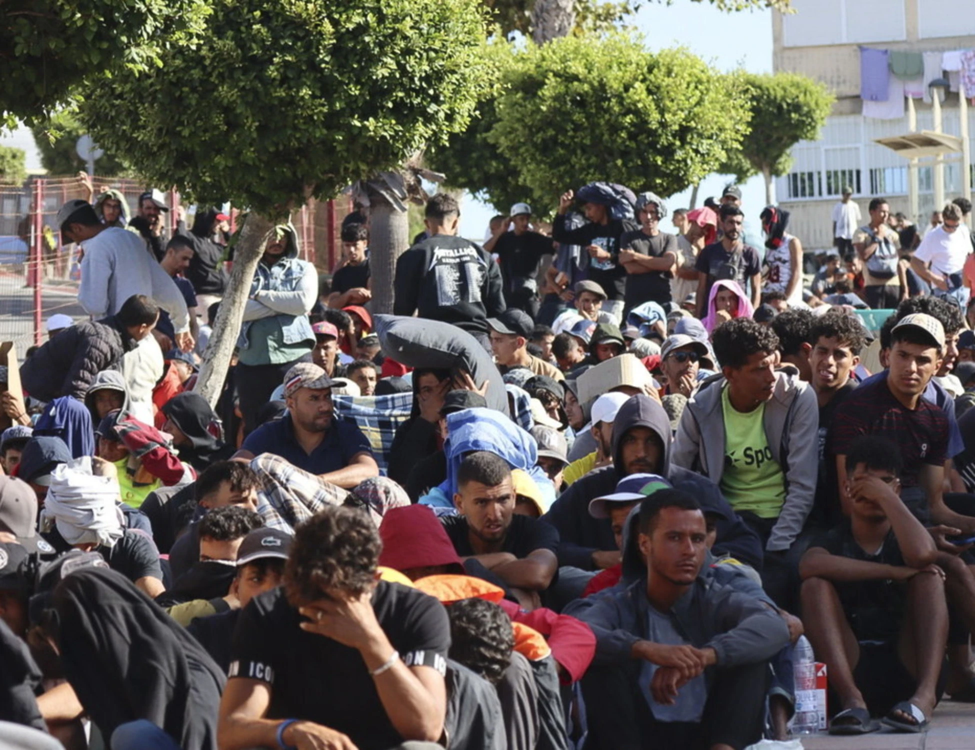 Ceuta, "espulsi 3 jihadisti": aveva ragione Meloni, ko per Sanchez