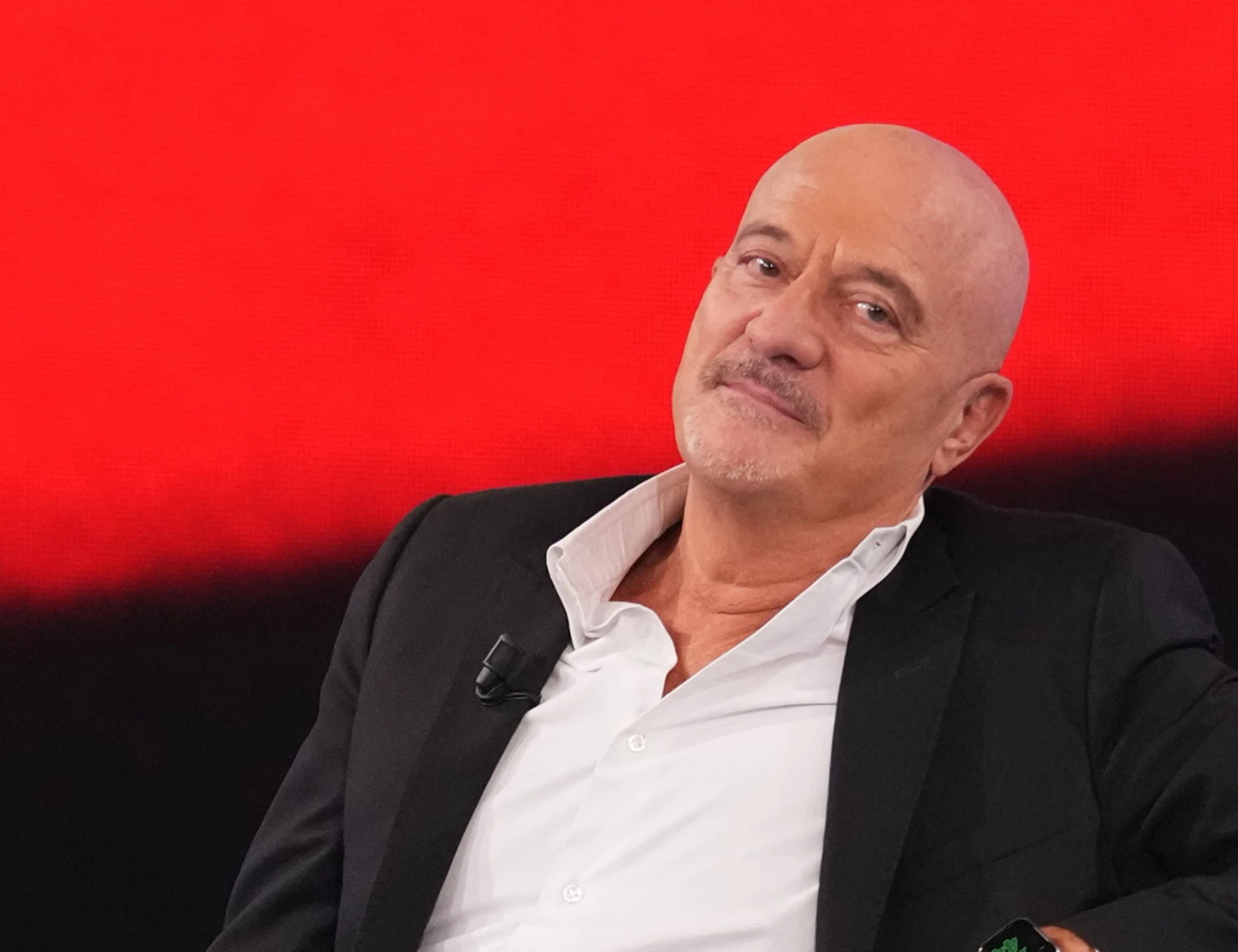 Leoncavallo, adunata rossa: non solo Claudio Bisio, chi scende in piazza