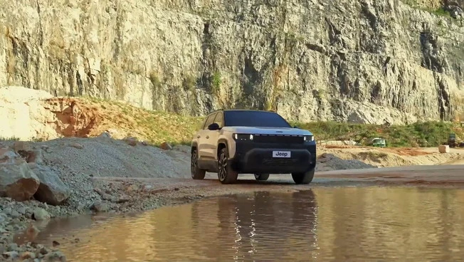 Jeep Compass si rinnova con 4xe e Long Range