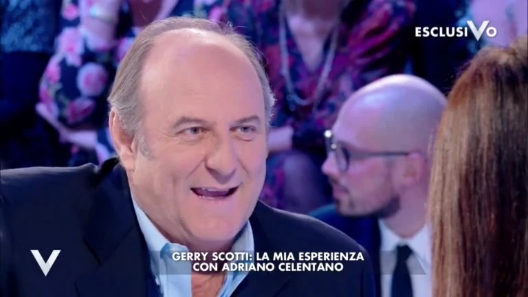 Gerry Scotti a Verissimo, il confronto con Mike Bongiorno sui soldi: "Devo parlare con Confalonieri"