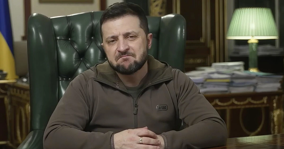 Volodymyr Zelensky, "minaccia nucleare concreta": nascosto in un bunker, la conferma sull'attacco atomico?