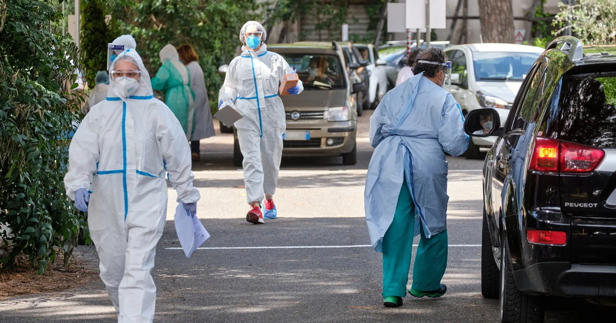 Coronavirus, seconda ondata è già iniziata? Mille focolai, 225 nuovi. "Tendenza all'aumento" ormai chiara