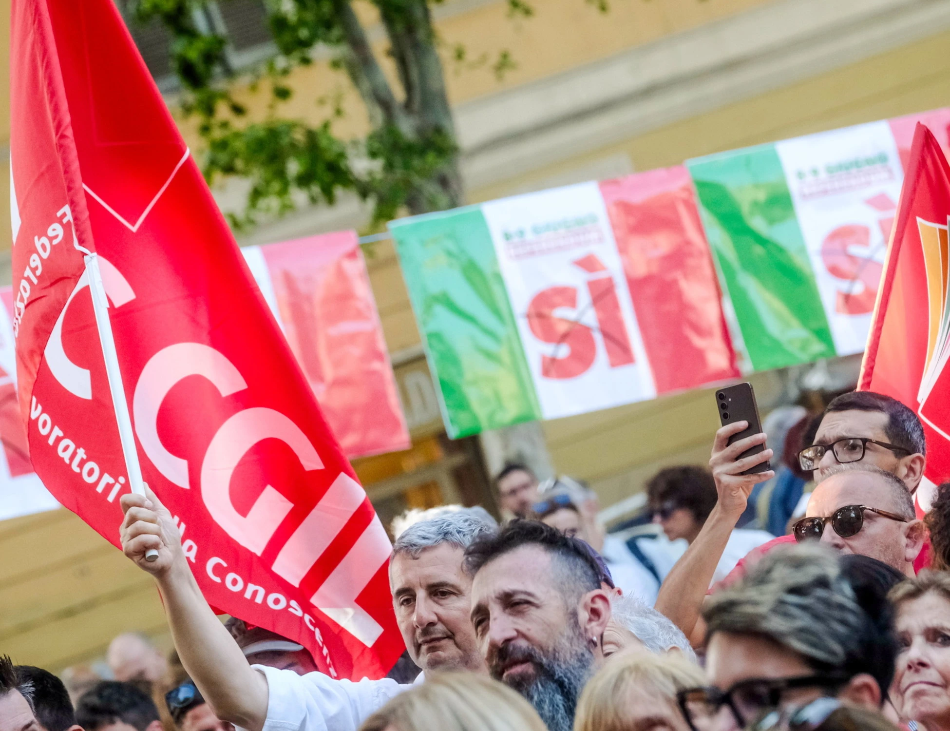 Referendum, affluenza poco sopra il 20 per cento alle 23