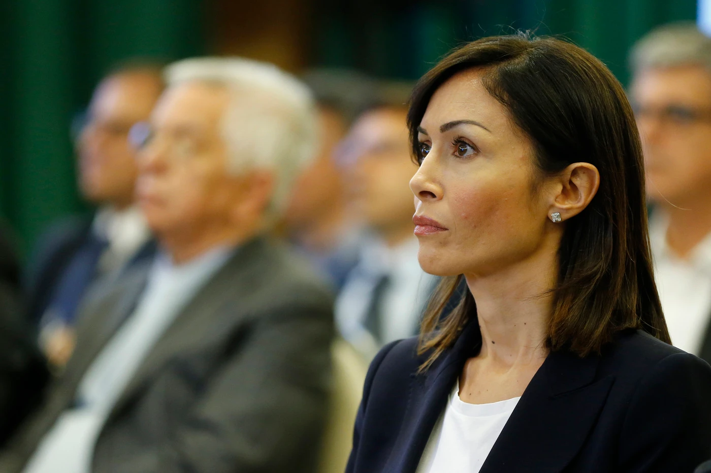 Mara Carfagna, Renzi in ginocchio da lei. Voci dentro Forza Italia: "25 senatori", insospettabile slavina