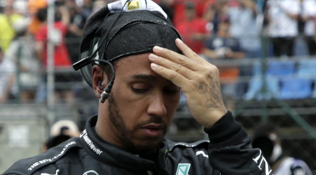Lewis Hamilton, a un passo dal collasso sul podio e niente conferenza stampa? Dramma-long Covid: "Non ne avevo mai parlato..."