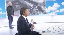 Matteo Renzi a L'aria che tira, la rosa rossa di Myrta Merlino: "Ma Tardelli non si arrabbia?"