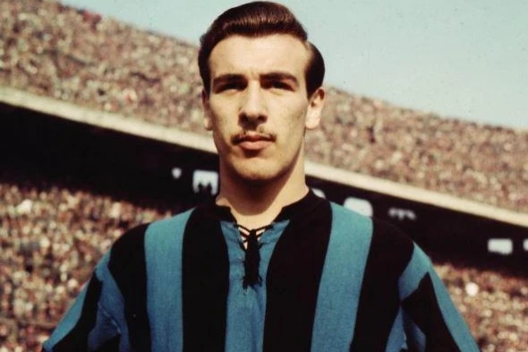 Calcio, morto Valentin Angelillo: suo il record di gol nei campionati a 18 squadre