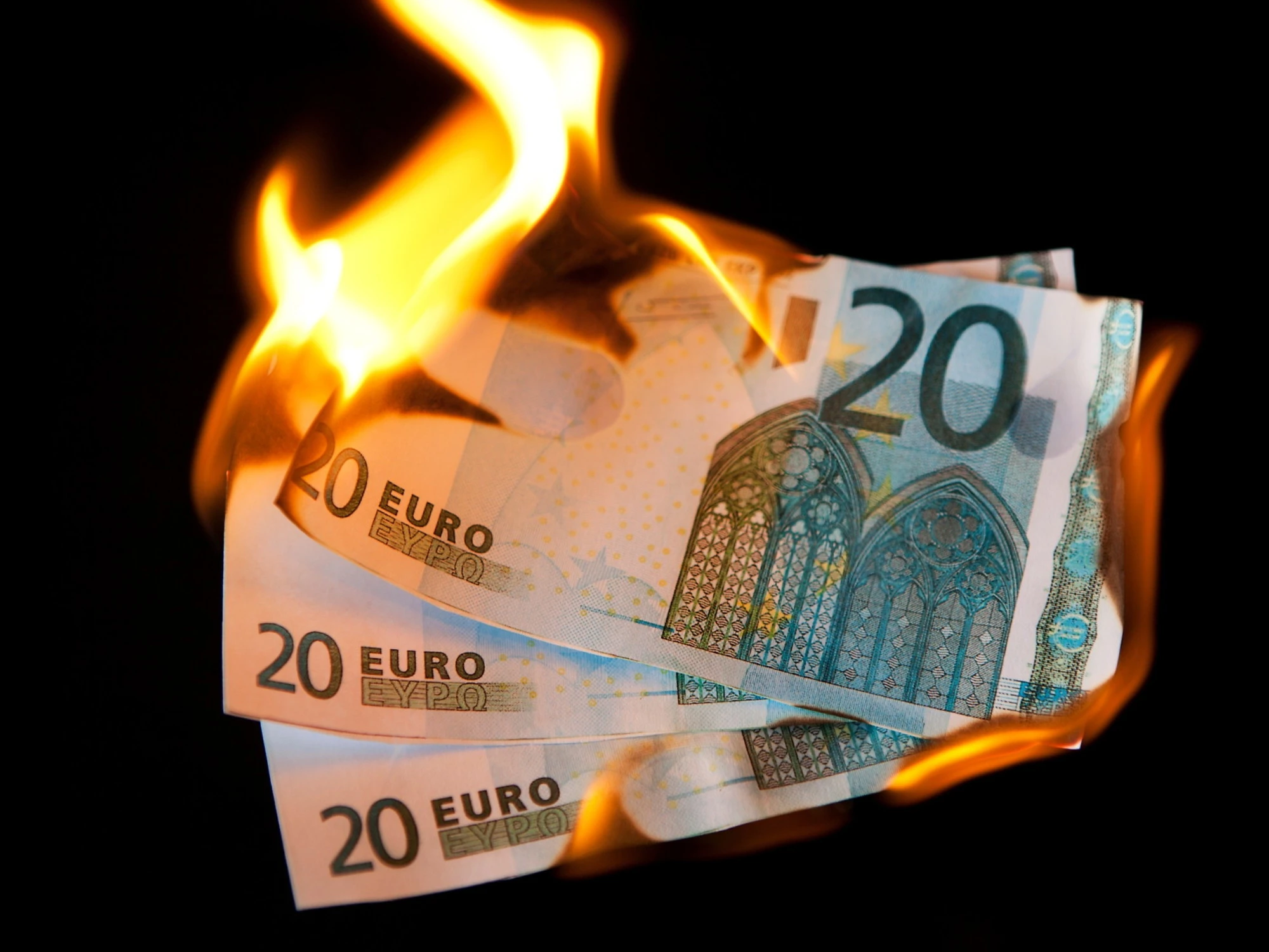Spread, è la Francia la nuova malata d'Europa: occhio ai numeri