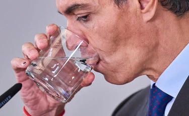 Pedro Sánchez dà il via alla crisi di governo: "Ho deciso di convocare le elezioni il 29 novembre"