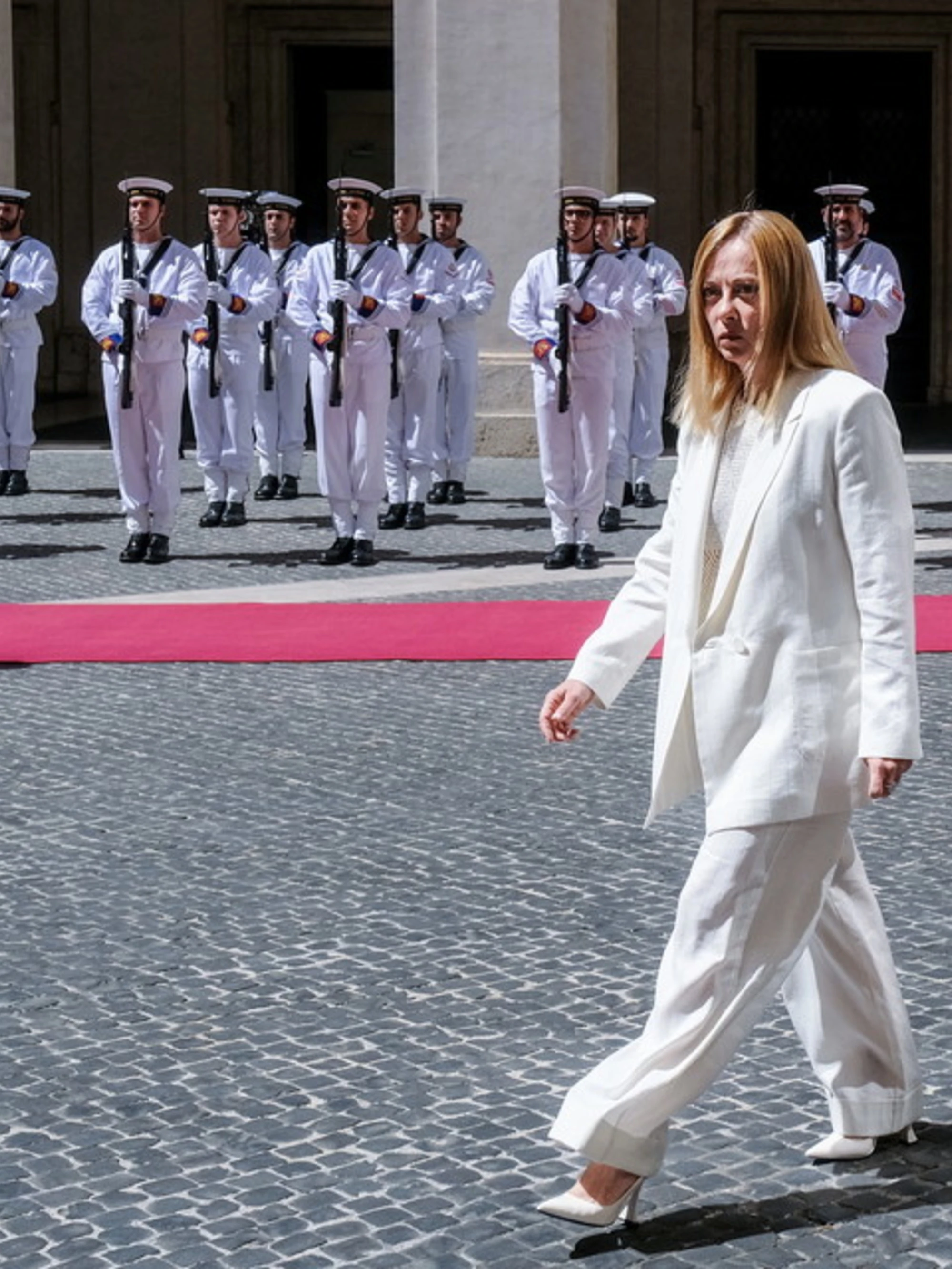 Sondaggio Dire-Tecnè: Giorgia Meloni vola, il Pd precipita