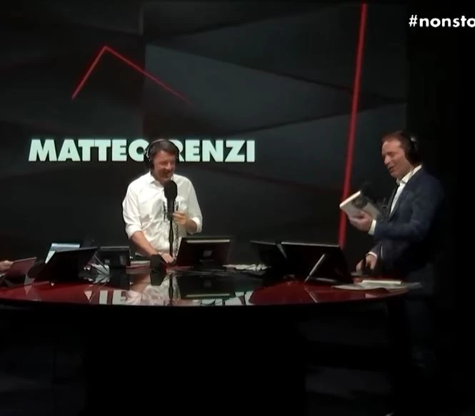 Matteo Renzi perde il controllo. Diaco lo provoca in diretta: "È vero che le aziende della sua famiglia...?"