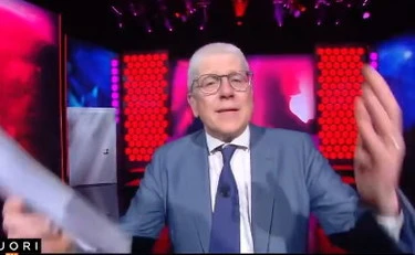 Milano a luci rosse, Giordano sbrocca: "Tutto questo porc***e"