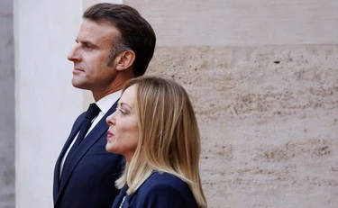 Giorgia Meloni frena Macron: "Lo Stato di Palestina? Non è il momento"