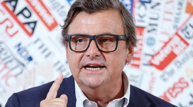 Carlo Calenda, diktat al Pd: l'uomo che vuole fuori dal Parlamento