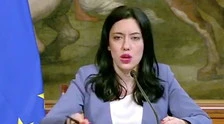 Lucia Azzolina, il consiglio spassionato di Salvini: "Copi dai più bravi come facevo io in classe"
