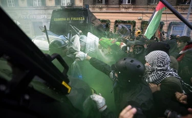 https://media.liberoquotidiano.it/KQwABLLW85tOxlFJYV9pWv1Rl1KjJr-Zx_KhCYDWaYM/width:800/quality:90/aW1hZ2VzLzIwMjUvMDkvMTcvMTUyODI5OTQ2LWViODUwYWFlLTg0YTctNDA0ZS1iZDAzLTc3NTk5ZTc0OTA1OC5qcGc.webp