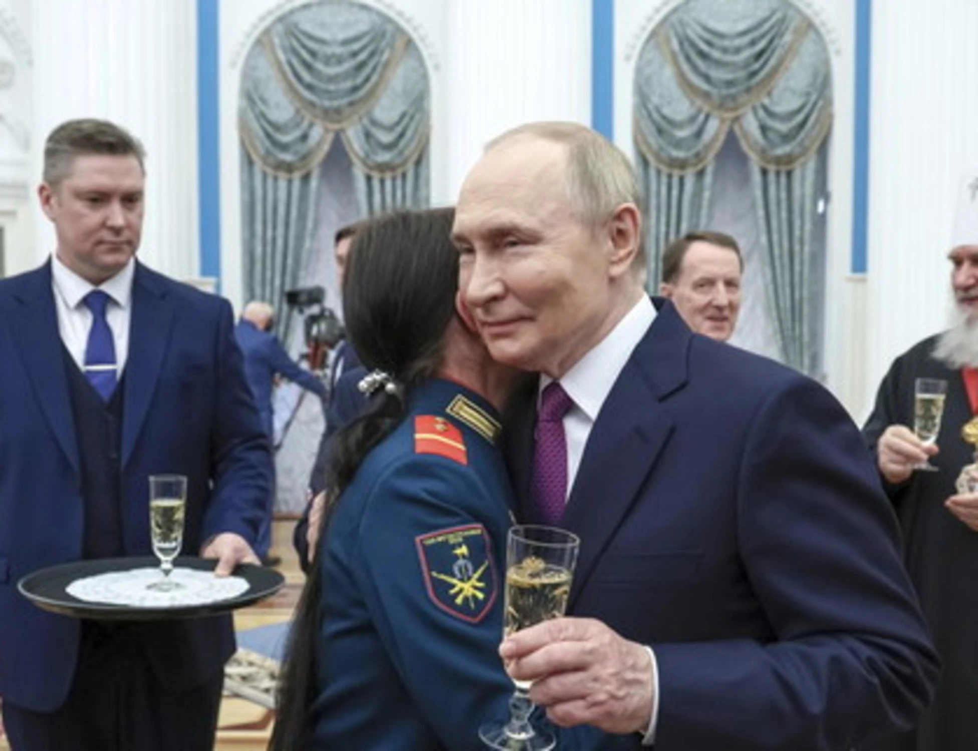 Kubilius, la profezia: "Putin, attacco alla Nato nel 2027"