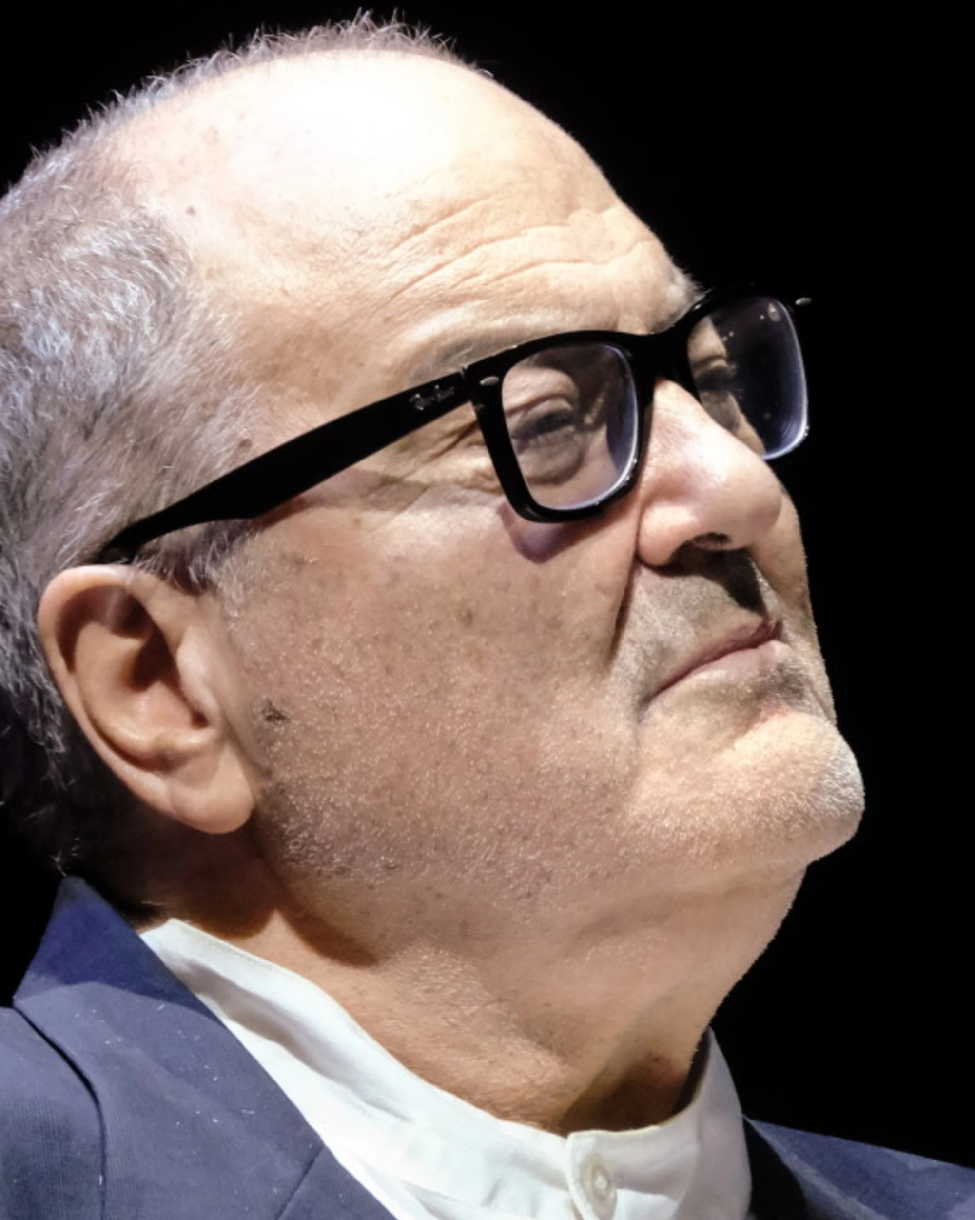 Goffredo Bettini, "serve una tenda": sinistra alla frutta