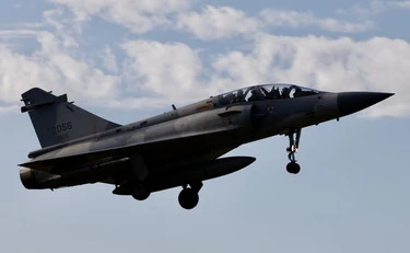 Mosca alza il tiro, tensione alle stelle: "Colpita base coi Mirage francesi"