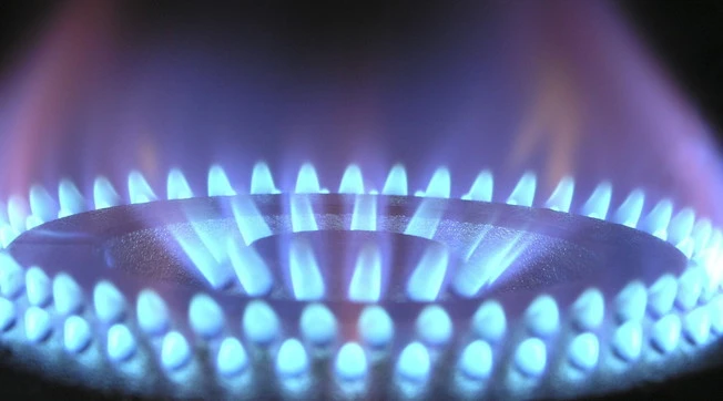 Gas, "il prezzo precipita": cosa cambia da subito