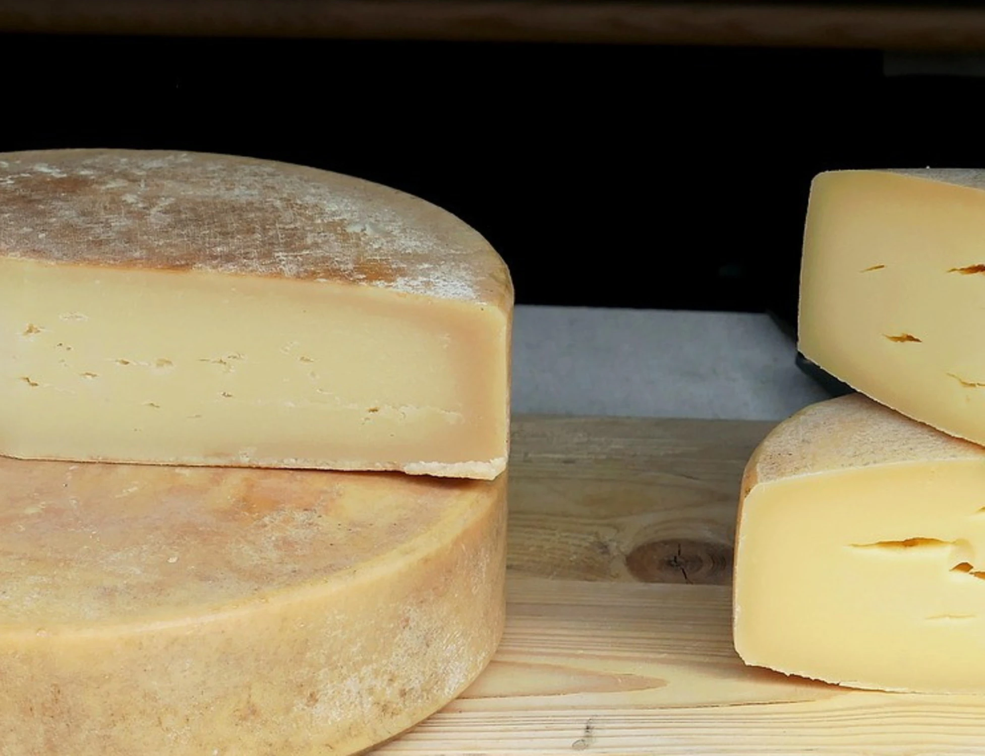 Formaggio, clamoroso sorpasso: schiaffo dell'Italia alla Francia