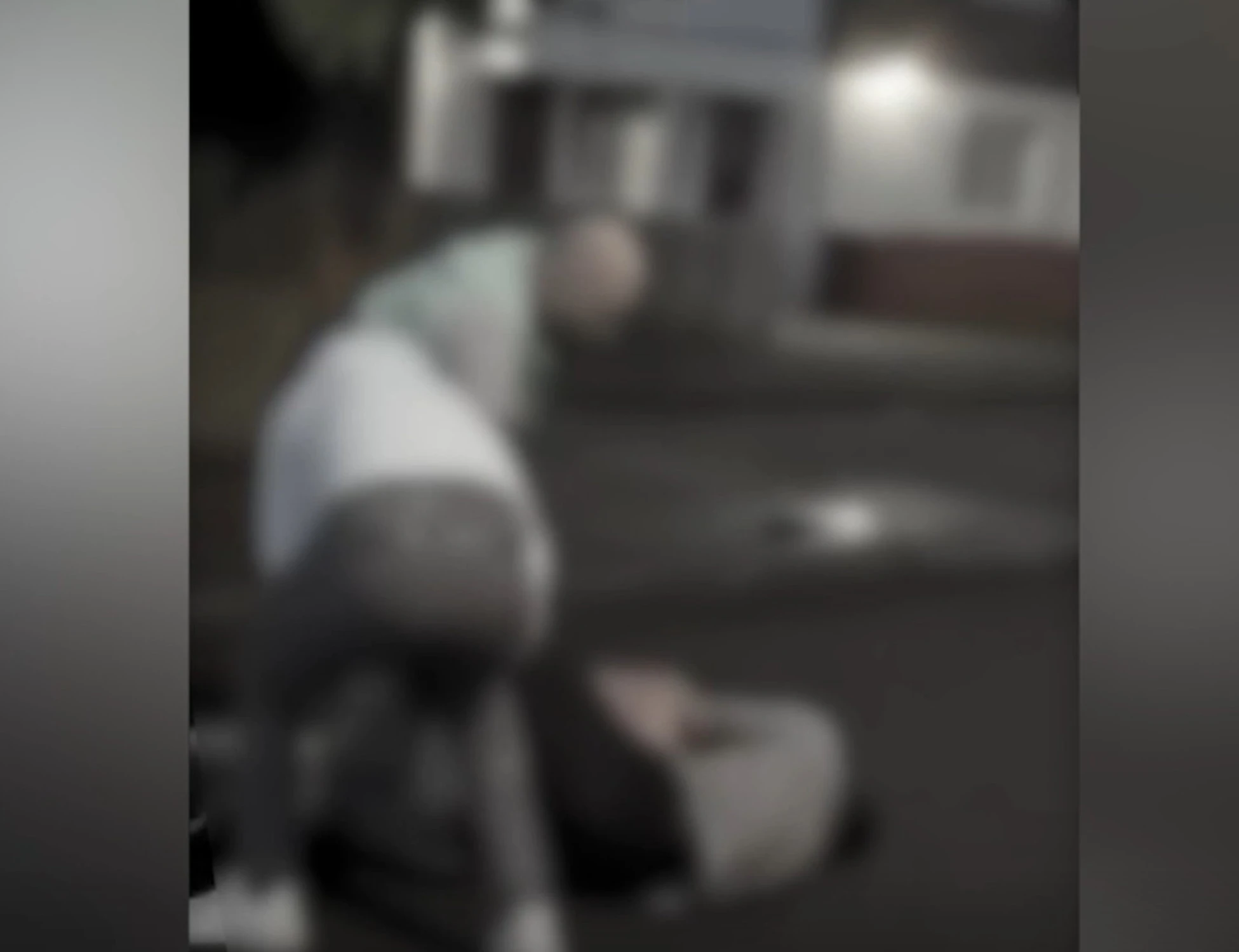 Belfast, aggressione-choc in strada: uomo di origine sudanese tenta di decapitare un irlandese