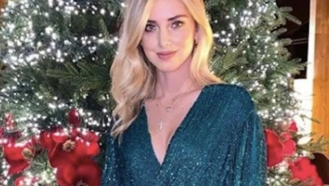 Chiara Ferragni tutta sorrisi a Natale? Quando lo odiava: "Schifo di festa, regali di mer***"