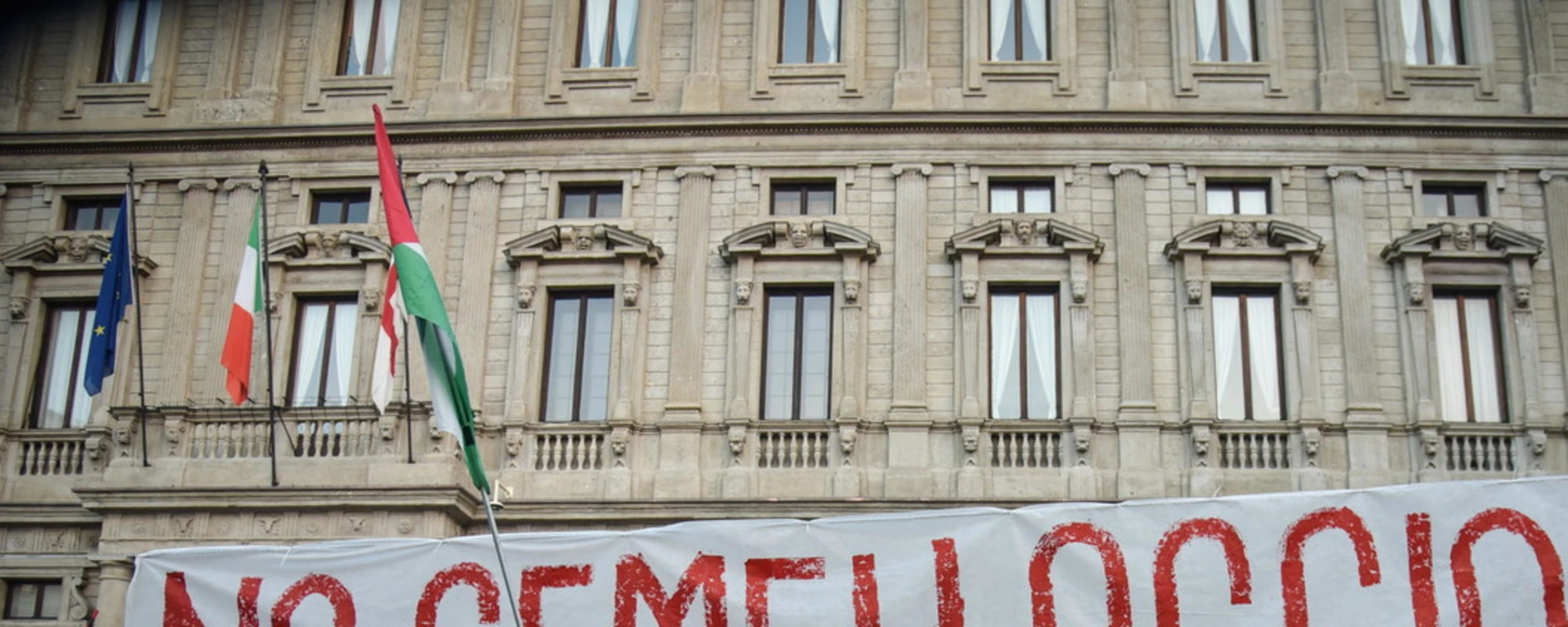 Gemellaggio con Tel Aviv: pro Pal scatenati a Milano